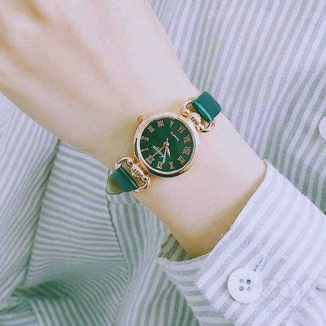 ファッション混合材料耐水深度10Mレザークォーツ時計リトルニードル配色縁取りラウンド腕時計