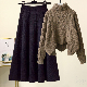 カーキ/セーター+ブラック/スカート