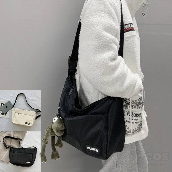 【キュート】可愛い 通販 安い 帆布 ファスナー 斜め掛け 無地 シンプル ファッション バッグ