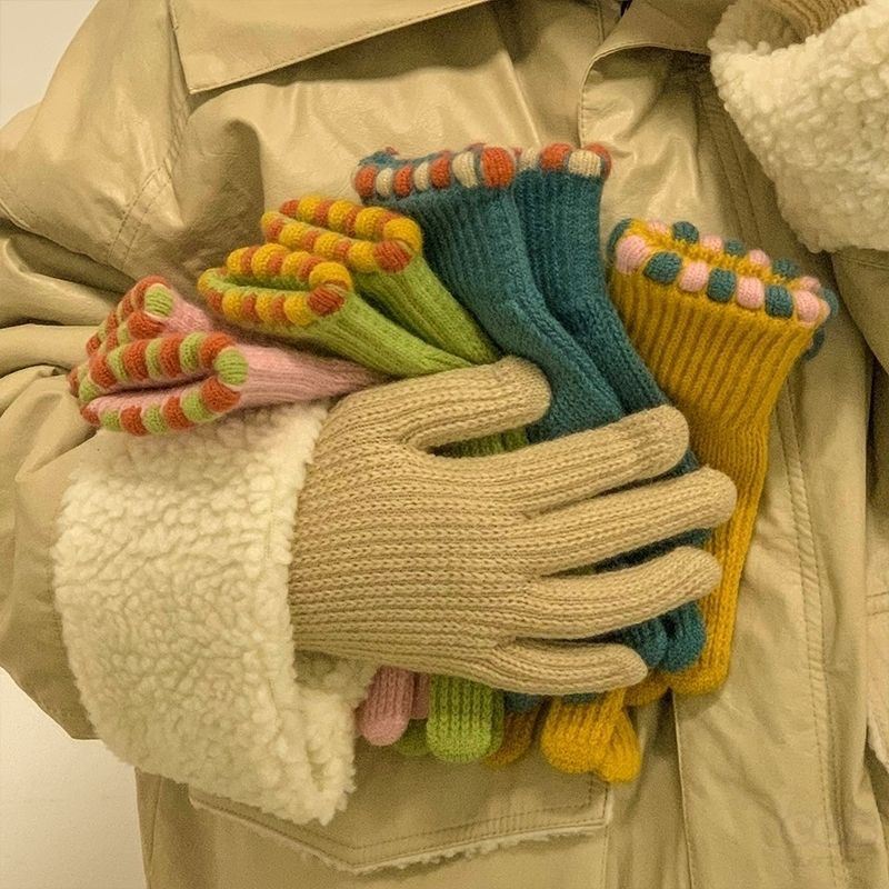 ソックス・手袋 冬  服 透かし彫り 秋  服 編み地 韓国ファッション オシャレ 服